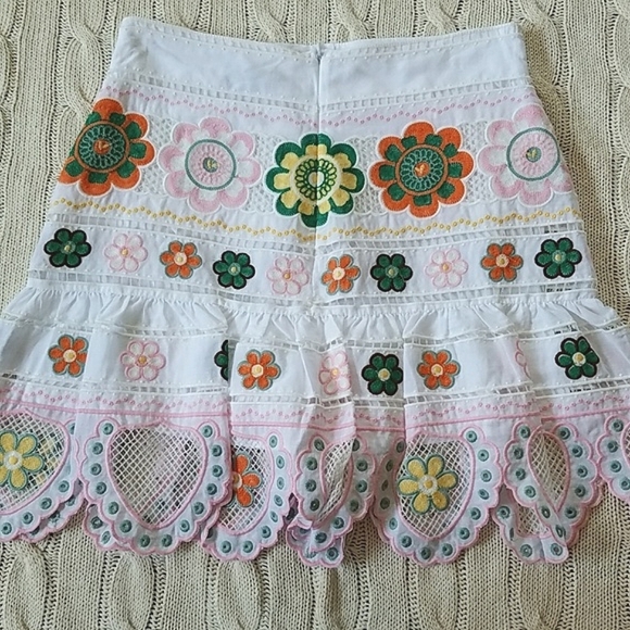 Zara NWOT Embroidered Light Cotton Skort - Picture 7 of 12